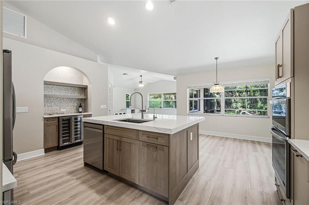 GOLDEN GATE ESTATES - Residential