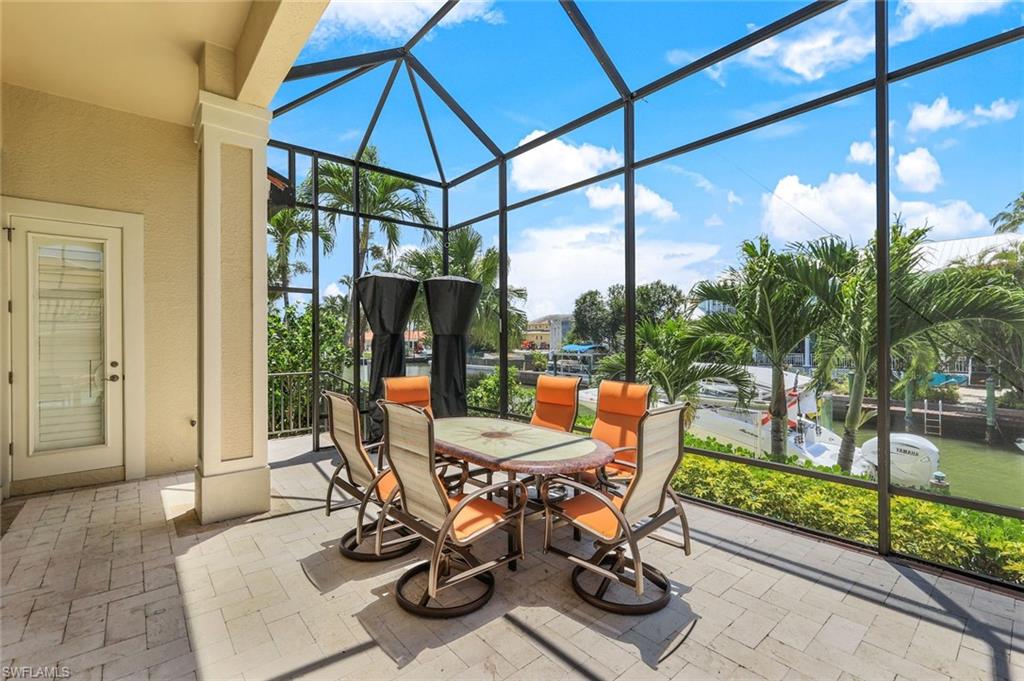 OYSTER BAY - Residential