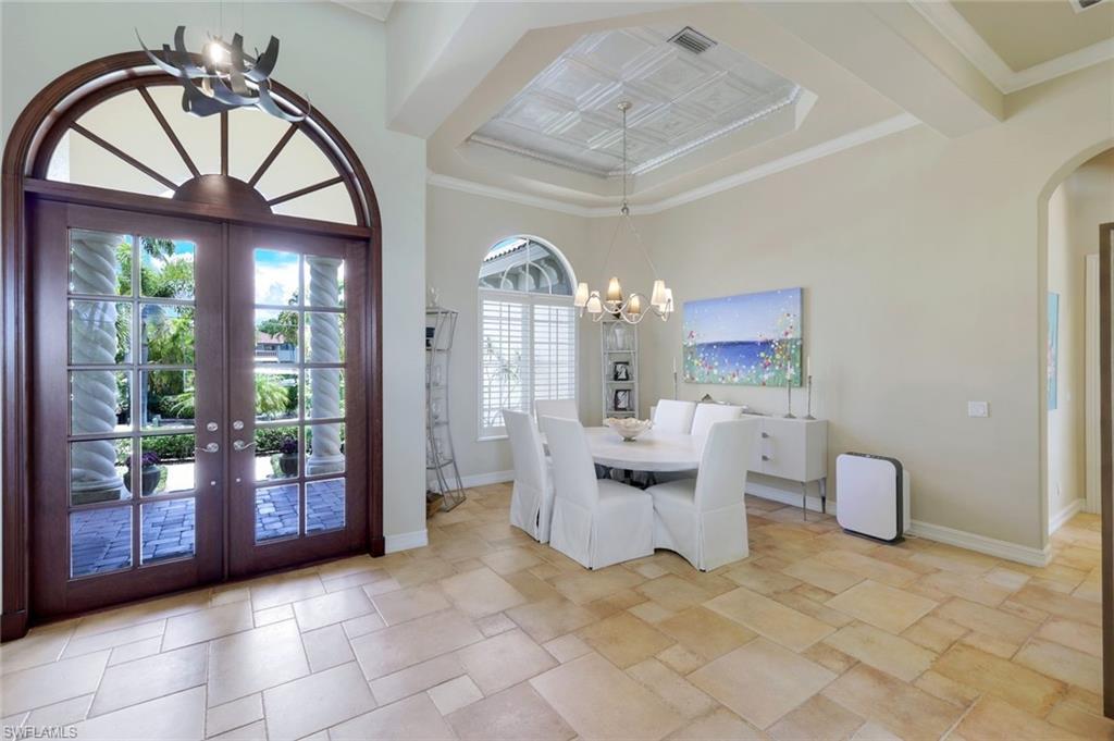OYSTER BAY - Residential