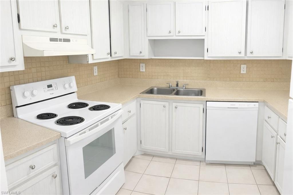 GREEN TEE VILLAGE - Residential Lease