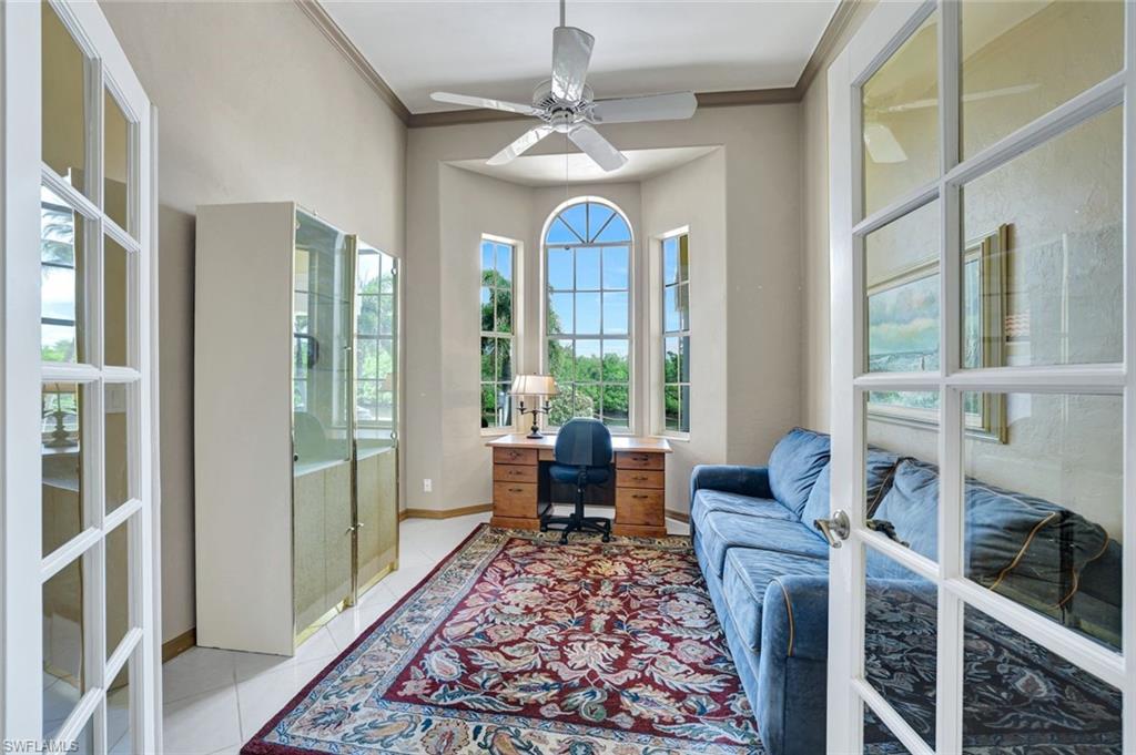 SOUTHPOINTE YACHT CLUB - Residential
