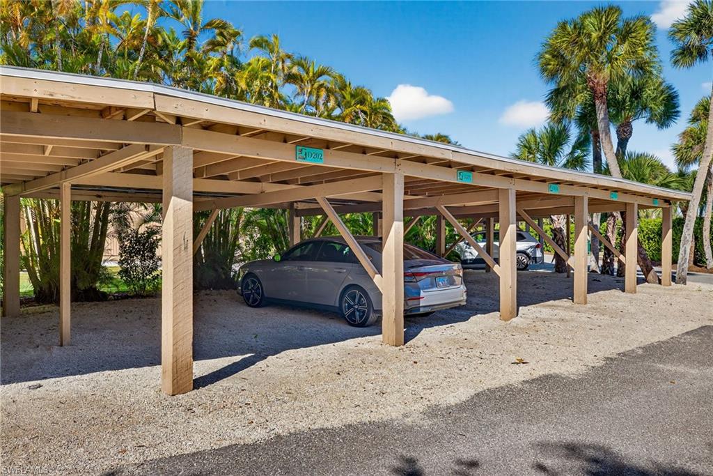 BLIND PASS CONDO - Residential