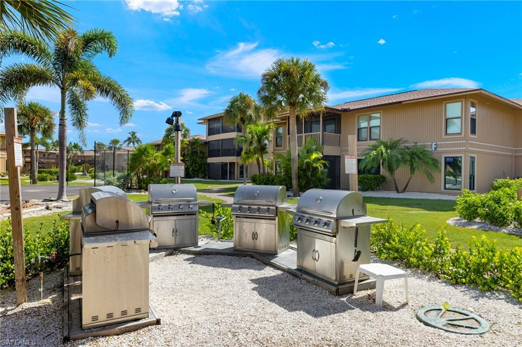 BLIND PASS CONDO - Residential