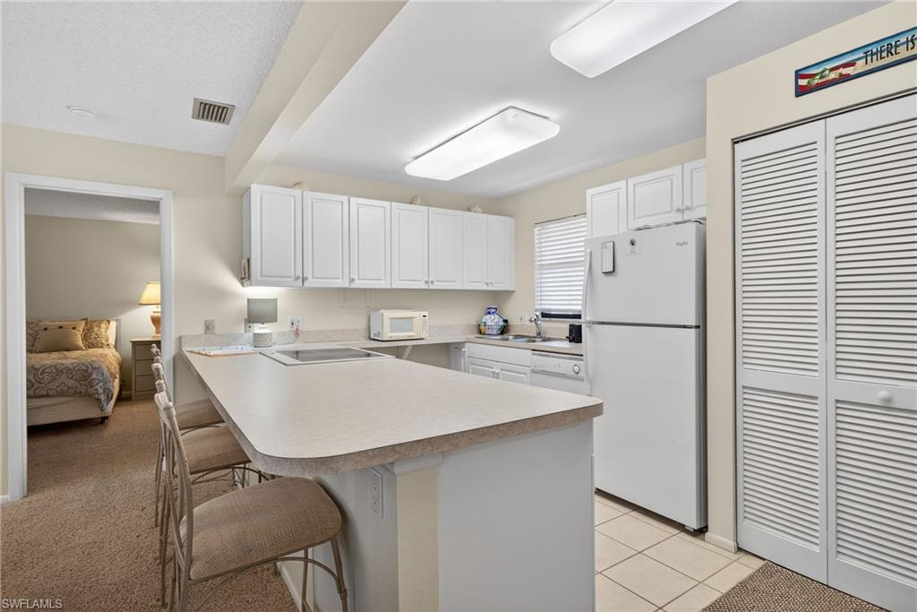 BLIND PASS CONDO - Residential