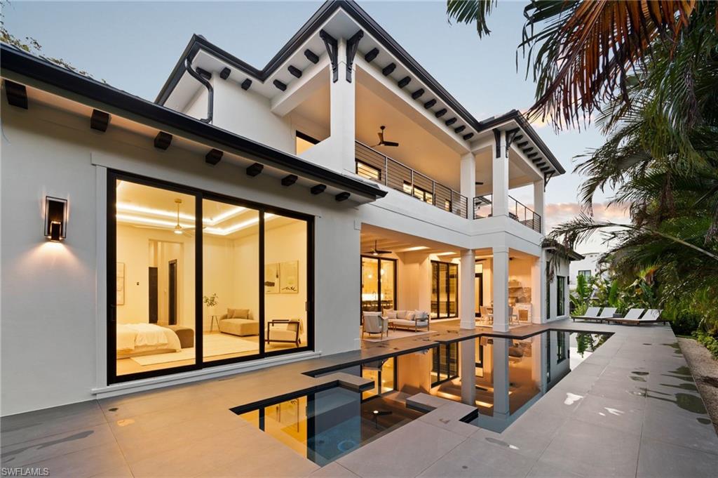 PARK SHORE - Residential