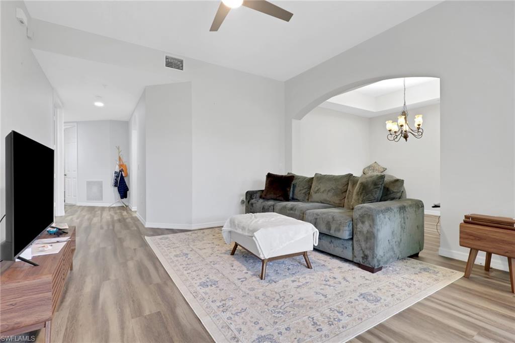 MARIPOSA - Residential Lease