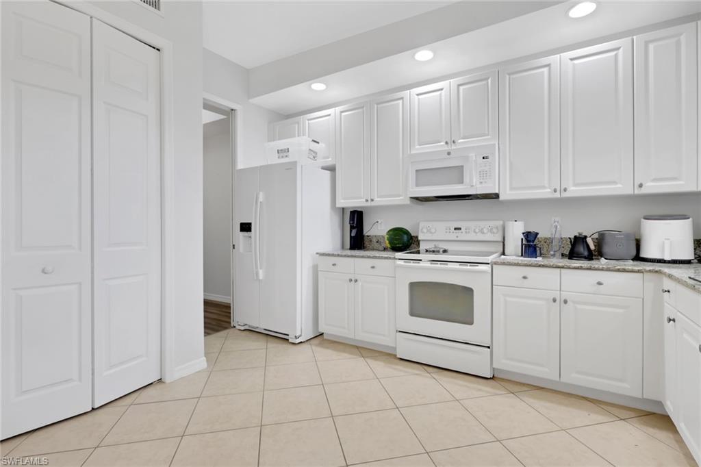 MARIPOSA - Residential Lease