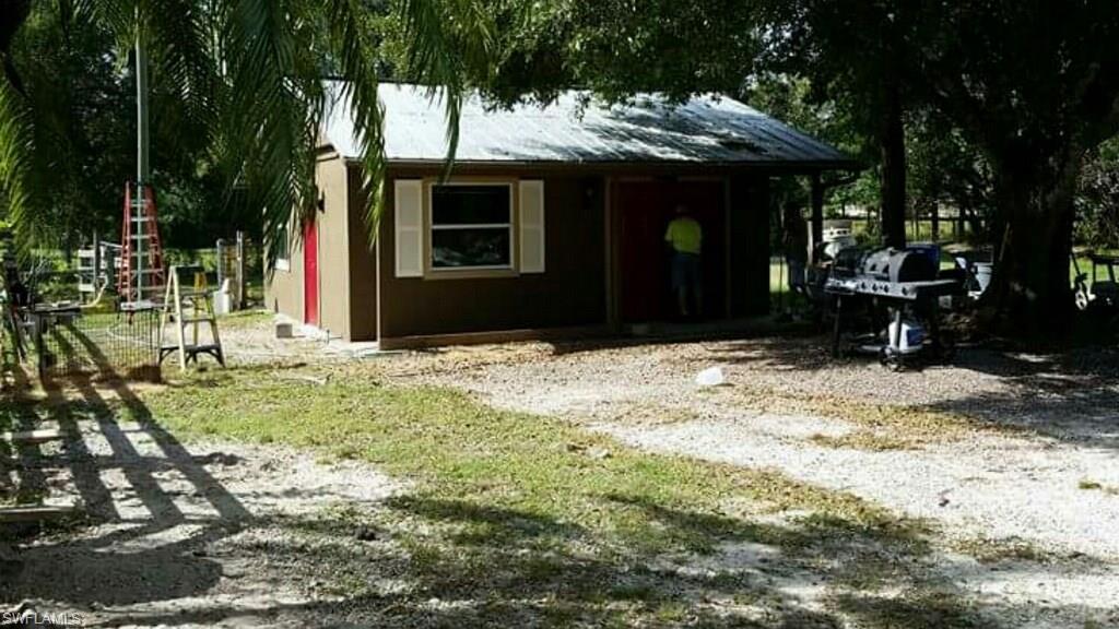 NORTH FORT MYERS PARK - Residential