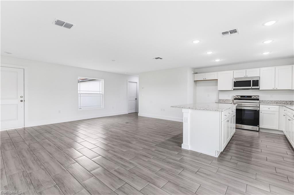 LEHIGH ESTATES - Residential