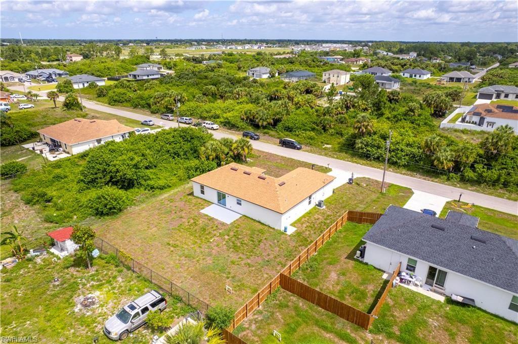 LEHIGH ESTATES - Residential