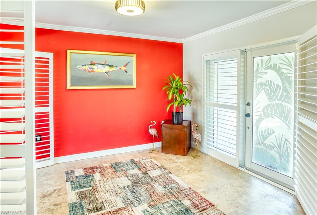 SANIBEL LAKE ESTATES - Residential