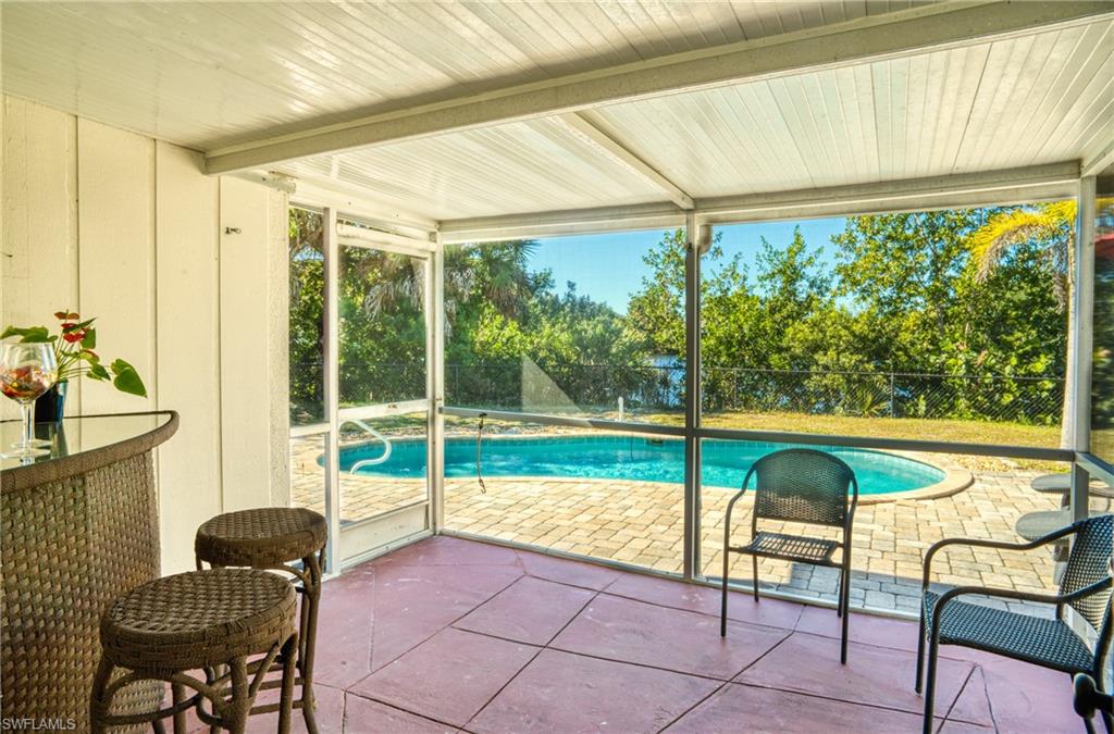 SANIBEL LAKE ESTATES - Residential