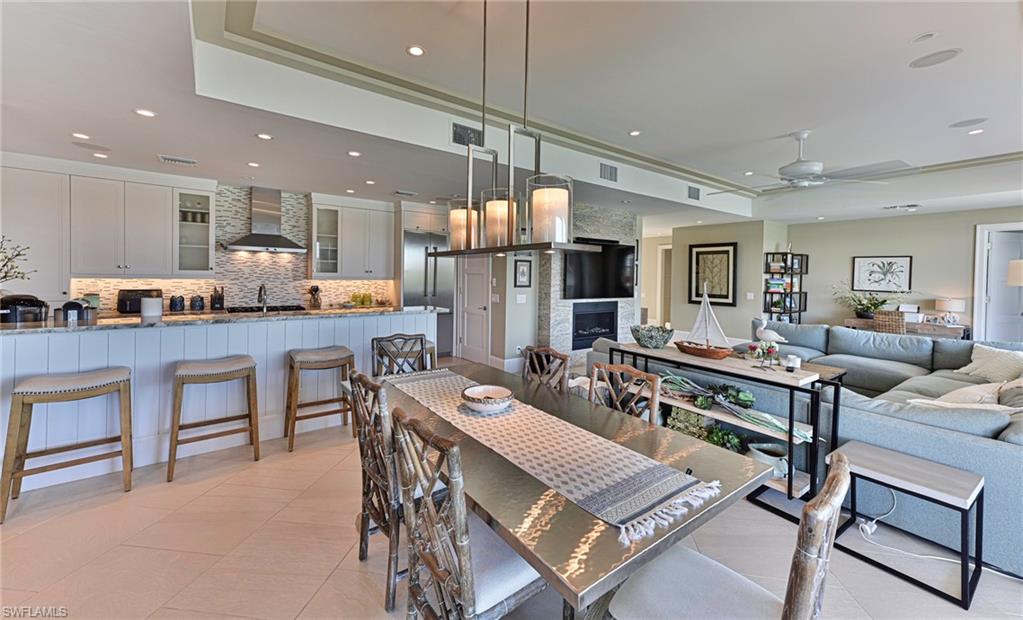 CAROLANDS - Residential