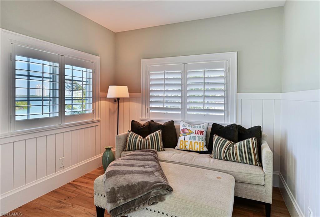 CAROLANDS - Residential