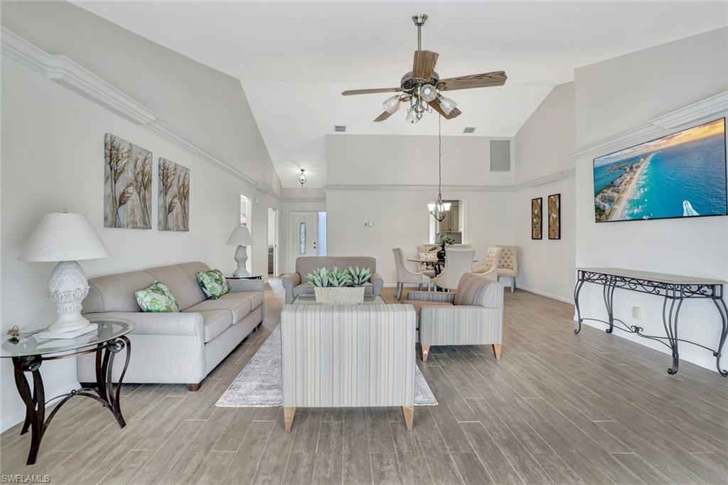 ROYAL WOOD - Residential Lease