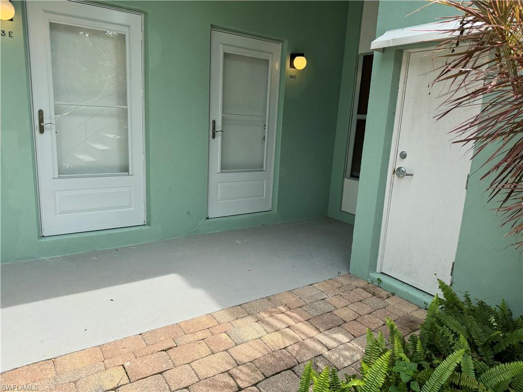 RIVER GARDEN CONDOMINIUM - Residential Lease