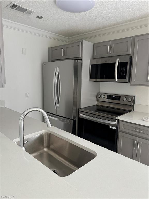 RIVER GARDEN CONDOMINIUM - Residential Lease