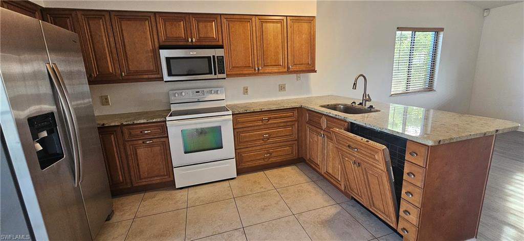 MIRAMAR ARMS CONDO - Residential Lease
