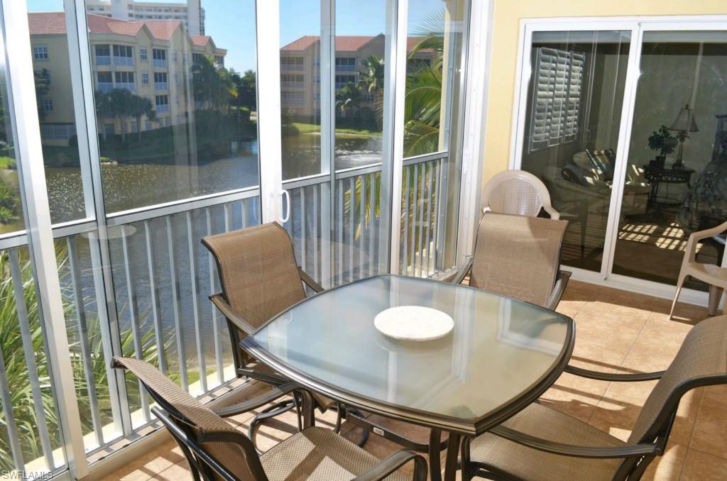 BELLA LAGO - Residential