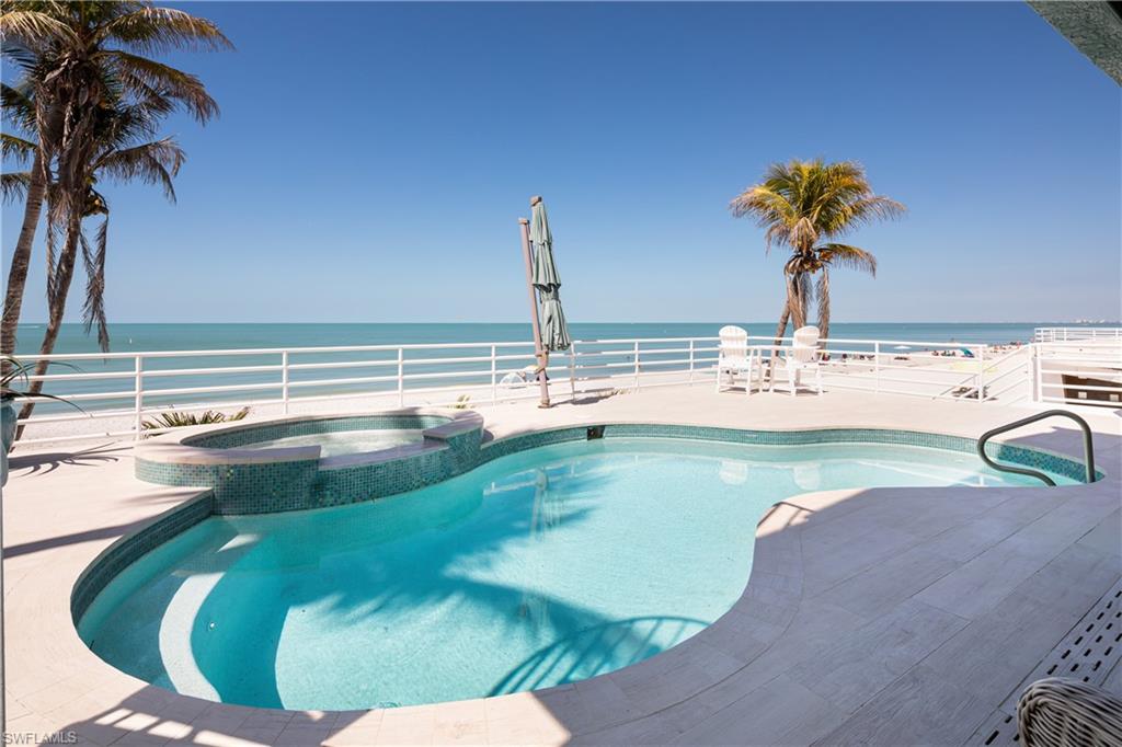 BONITA BEACH - Residential