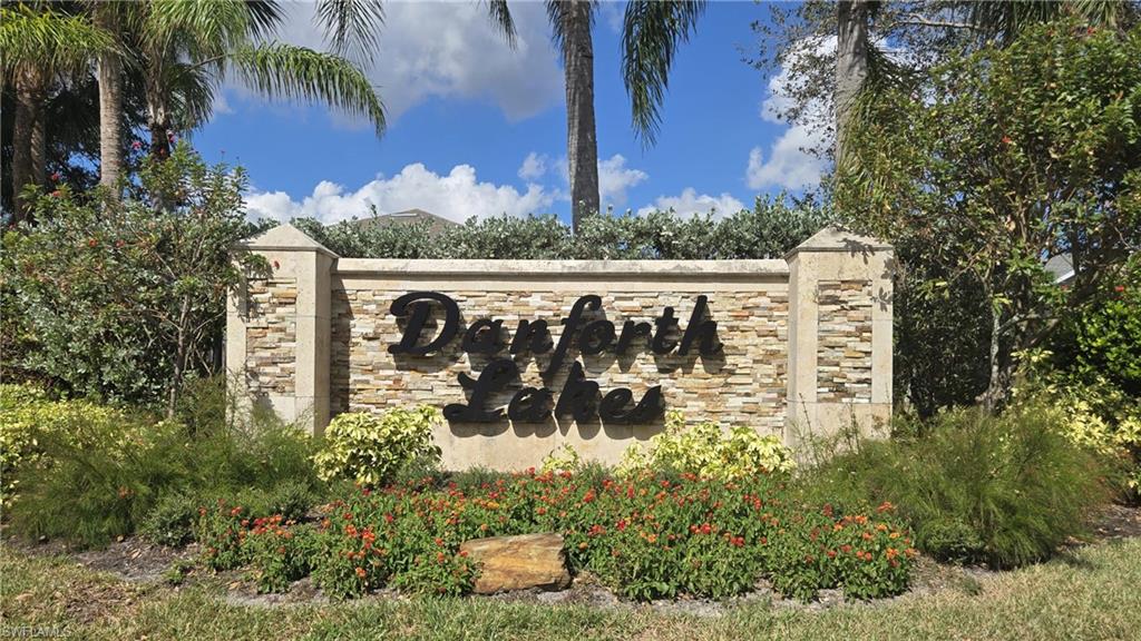 DANFORTH LAKES - Residential Lease