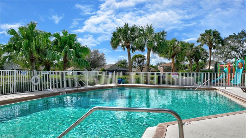 DANFORTH LAKES - Residential Lease