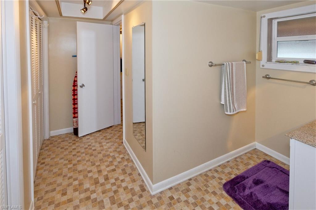 RIVER FOREST - Residential