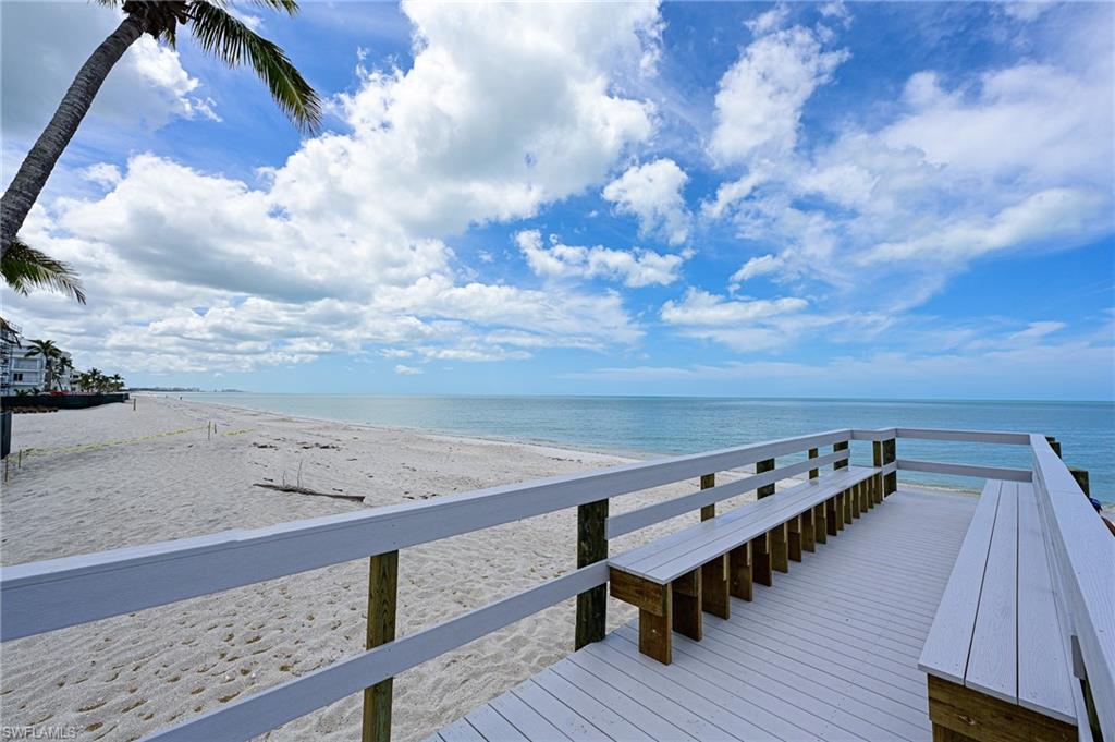 VILLAS AT BAREFOOT BEACH - Residential