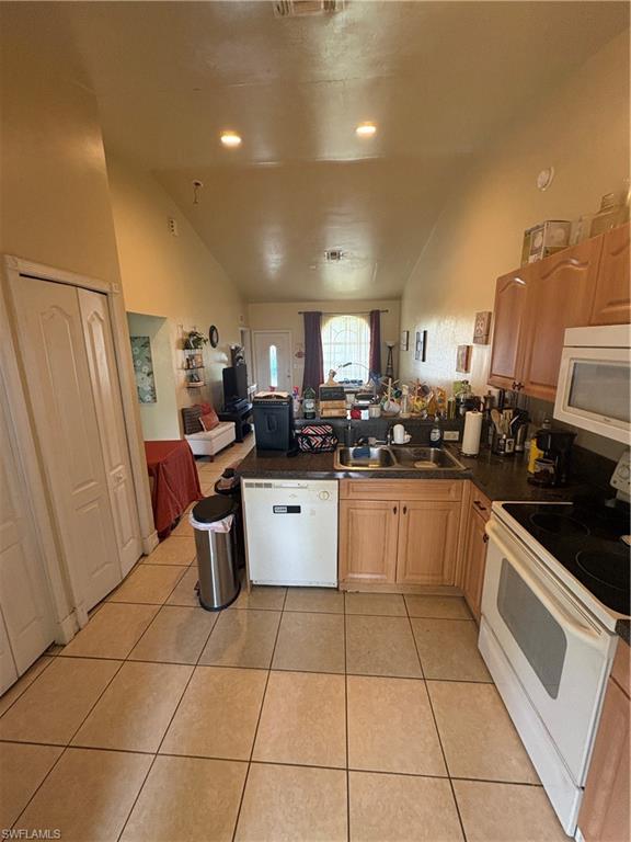 WHISPERING PINES - Residential Income