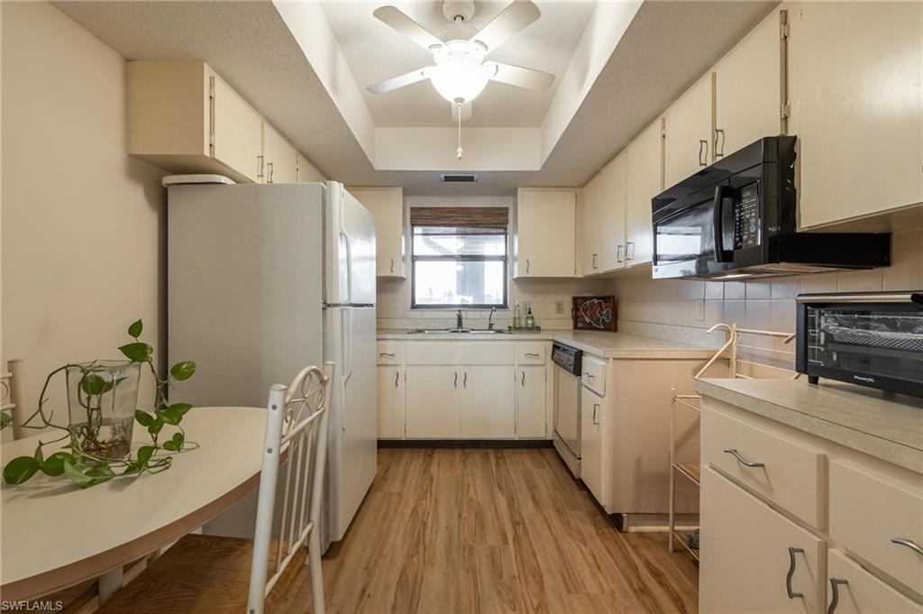 BAYSHORE CONDO - Residential