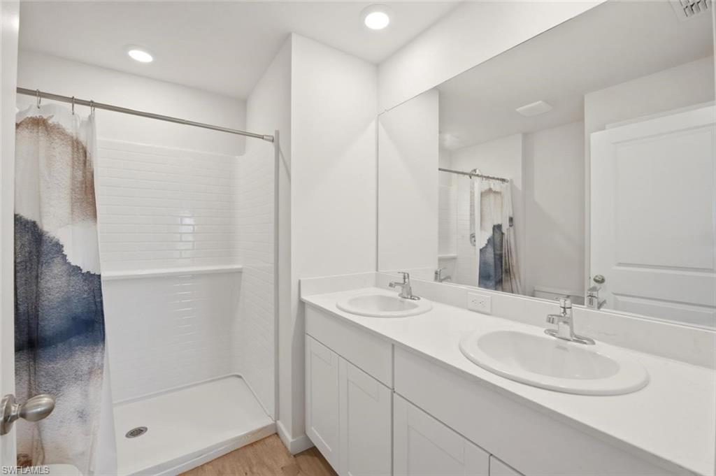 ASHER PARK - Residential