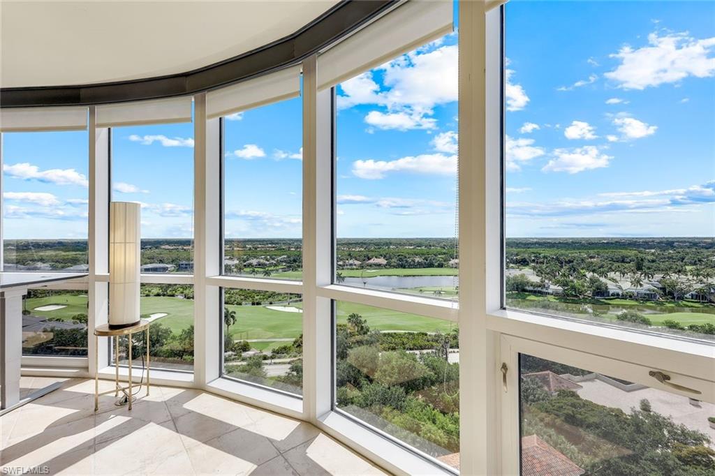 ESTANCIA - Residential