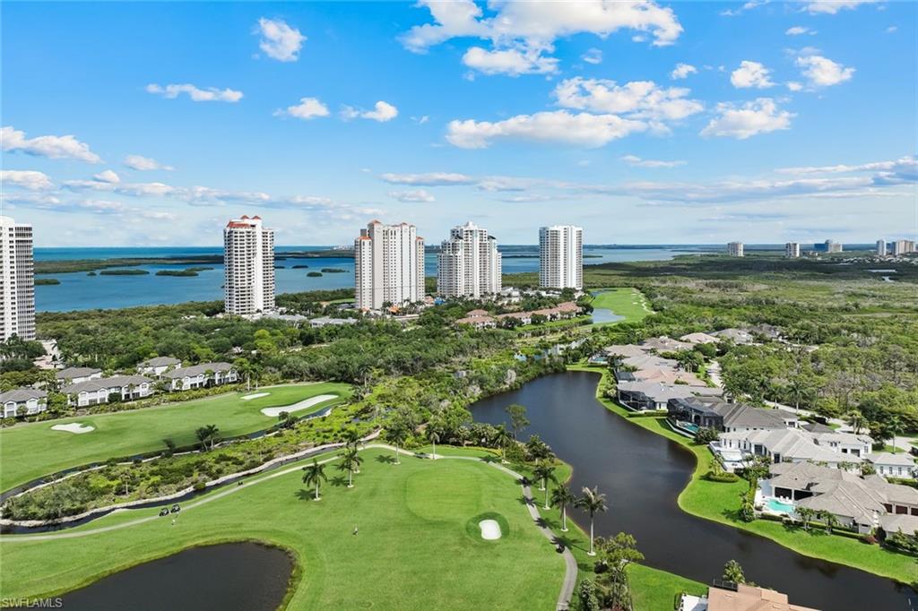 ESTANCIA - Residential
