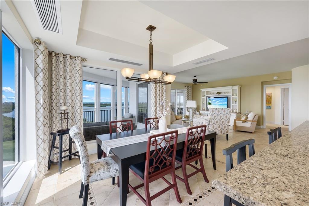 ESTANCIA - Residential