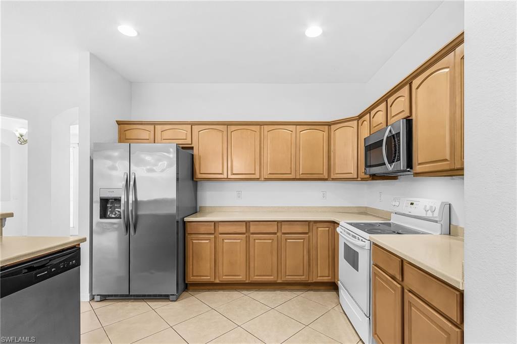 CAPE CORAL - Residential Lease