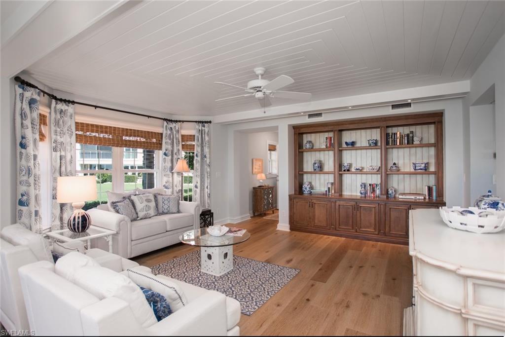 SHORES OF NAPLES - Residential