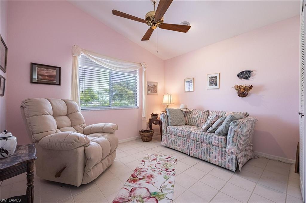 CAPSTAN CONDO - Residential