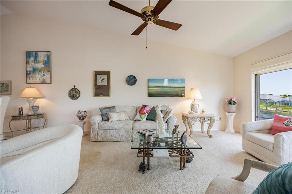 CAPSTAN CONDO - Residential