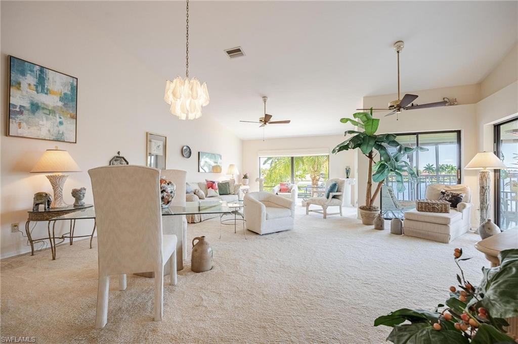 CAPSTAN CONDO - Residential