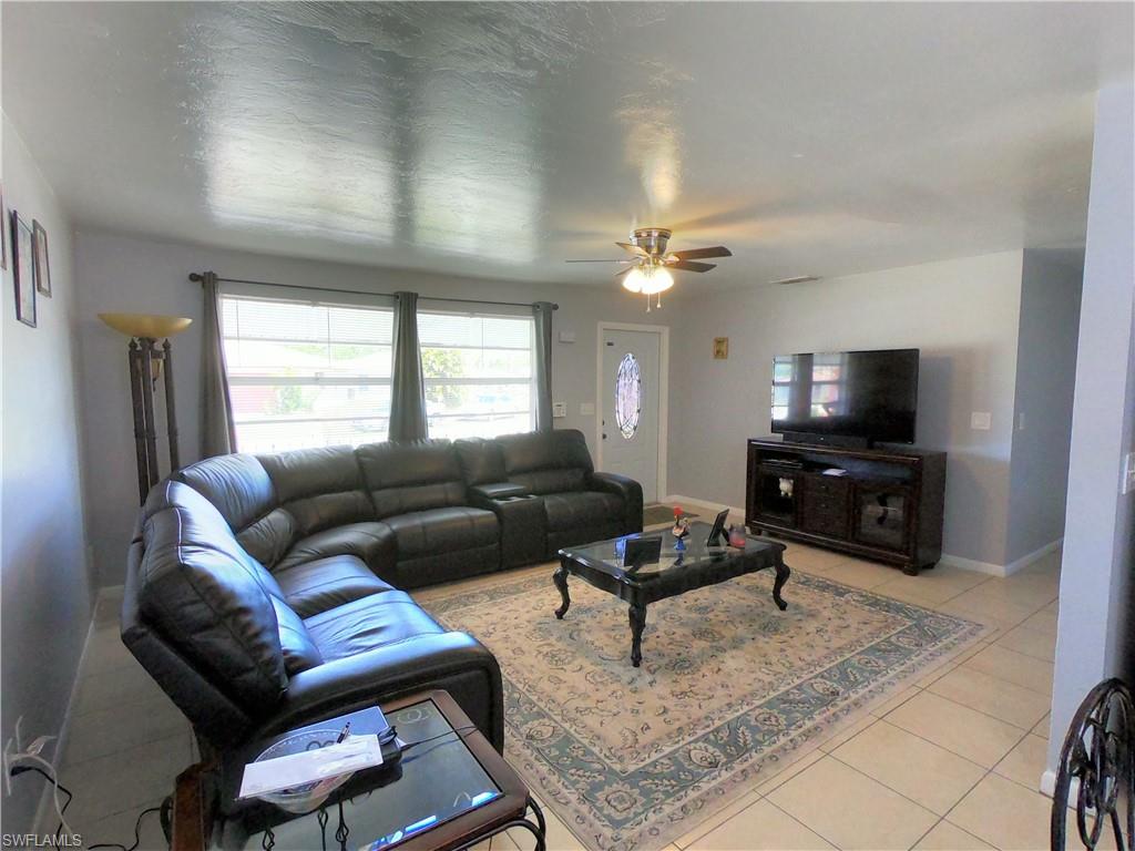 LAURELWOOD - Residential