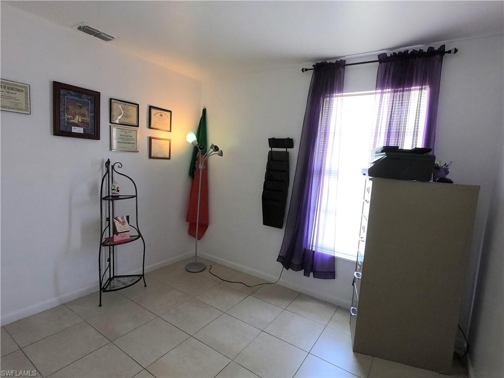 LAURELWOOD - Residential