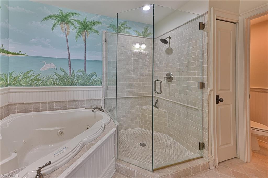 BAREFOOT BEACH CLUB - Residential