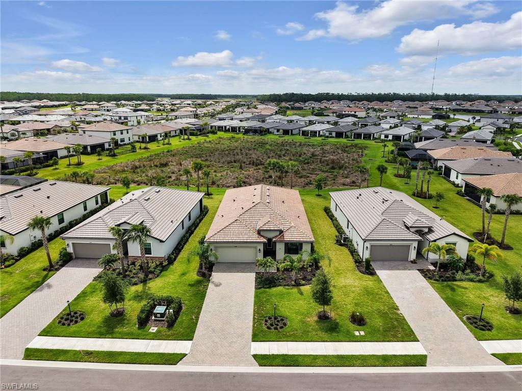 VERDANA VILLAGE - Residential