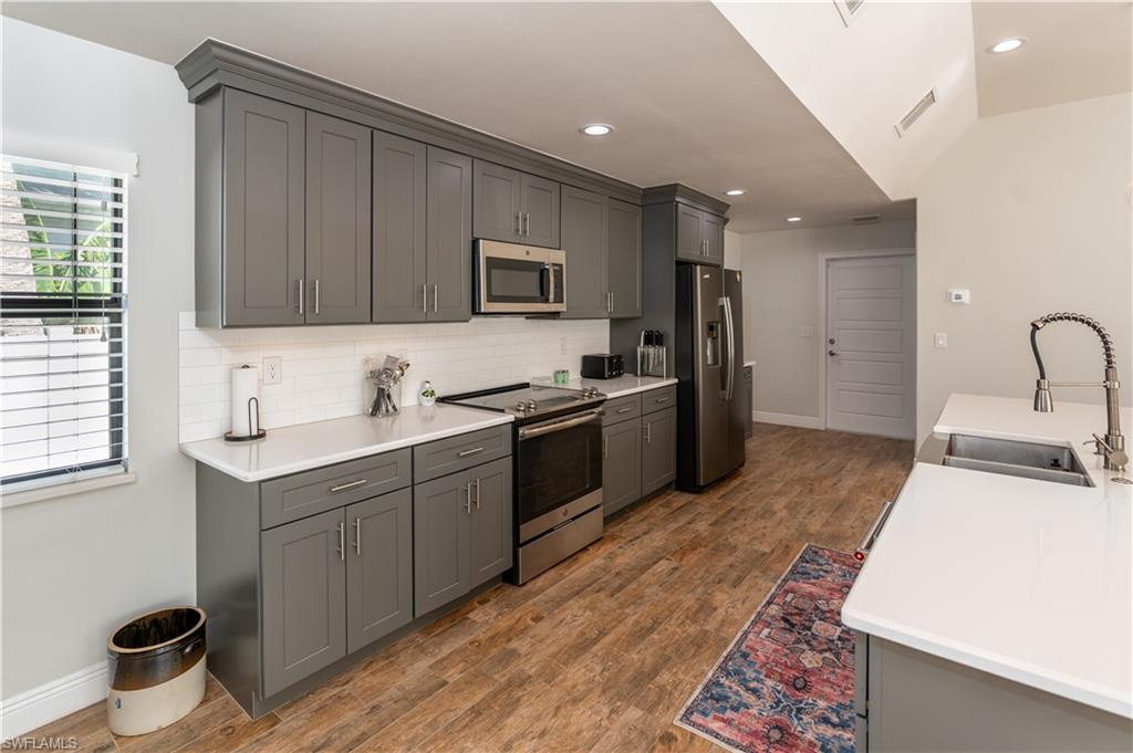 FORT MYERS - Residential Lease