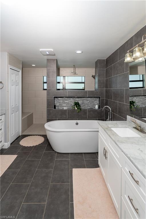 FORT MYERS - Residential Lease