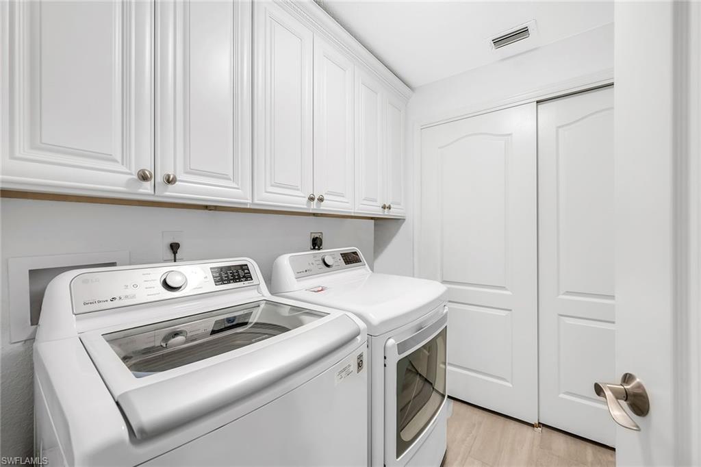 PEBBLE CREEK - Residential