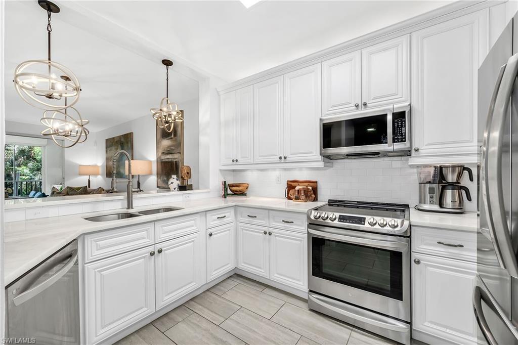 PEBBLE CREEK - Residential