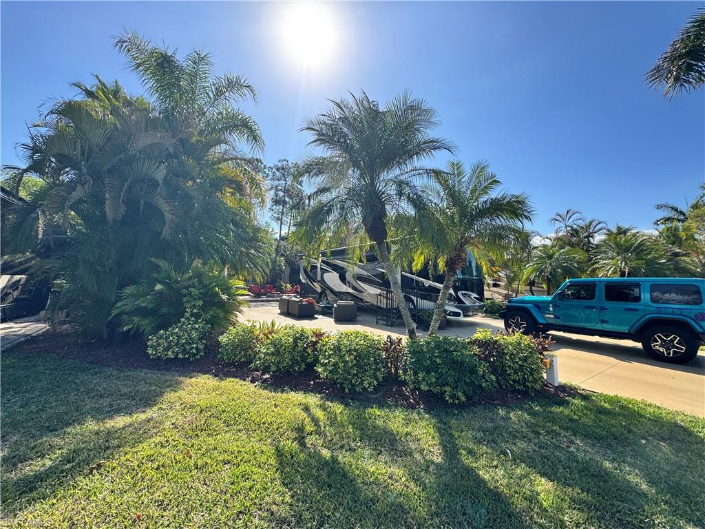 RIVERBEND MOTORCOACH RESORT - Land