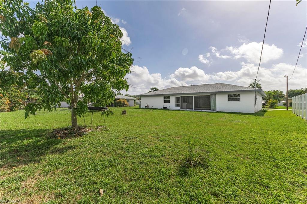 CAPE CORAL - Residential