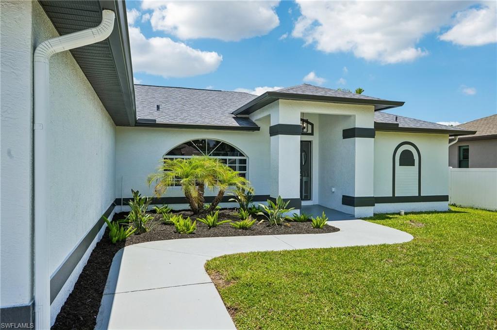 CAPE CORAL - Residential